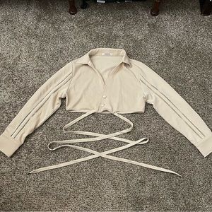 NWOT Manière De Voir Cropped Blouse